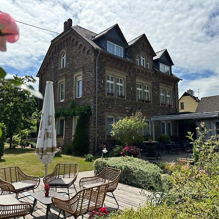 Altes Pfarrhaus Hotell Ernst Exteriör bild